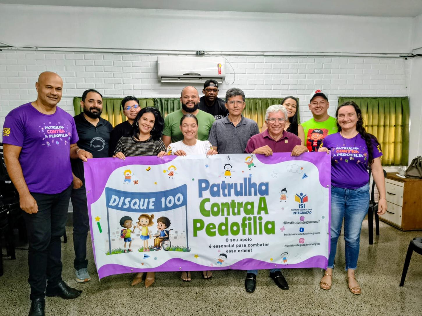 UM GRITO PELA INFÂNCIA: REUNIÃO DA 7ª MARCHA CONTRA A PEDOFILIA EXPÕE URGÊNCIA E COBRA AÇÃO IMEDIATA.
