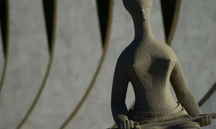 STF decide que piso nacional deve ser pago a professores temporários 